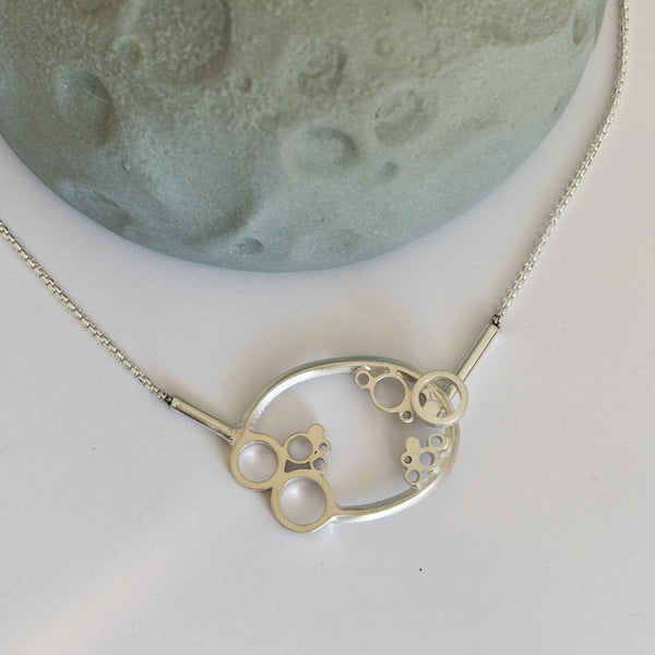 Oval bubble necklace