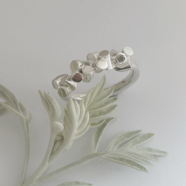 Silver Round twist Ring