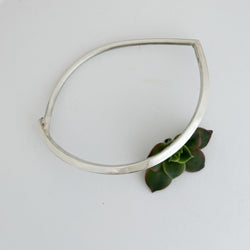 Square eye sterling silver bangle