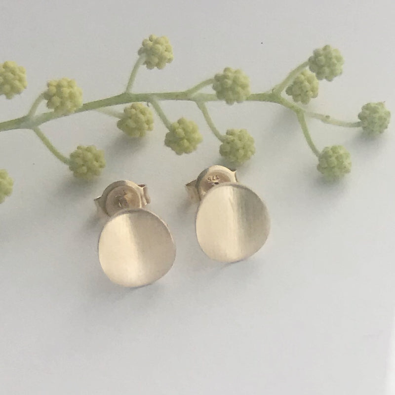 Medium Gold Curved Earrings