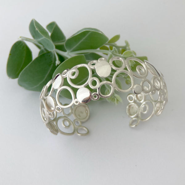 Curved Pebble Road Cuff